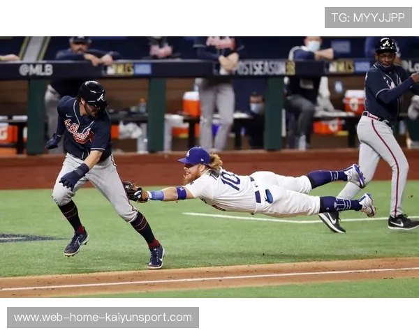 MLB内场双杀稳住了球队防线并带来胜利