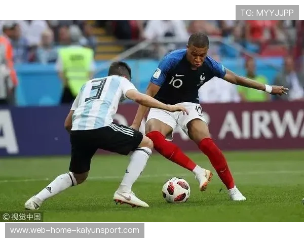 姆巴佩变向加速抽射，巴黎直接扩大差距